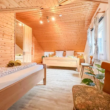 Ferienhaus Zauberberg Kerschenbach